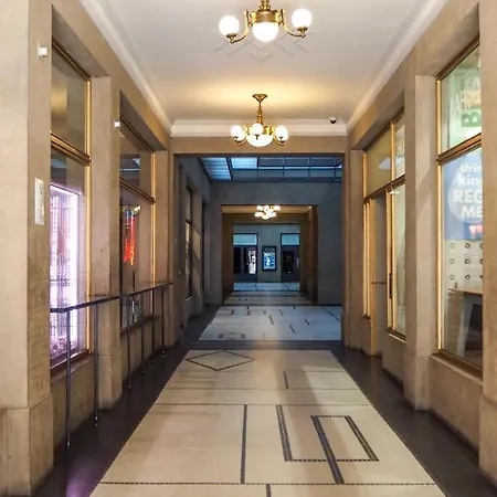 39 Dlouha Old Town Apartment