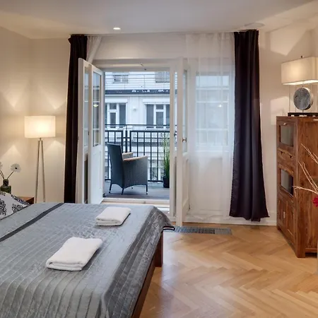 Apartment 39 Dlouha Old Town *